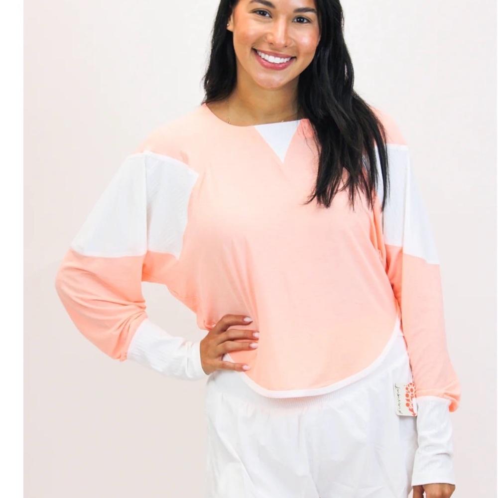 🧡Free People Peach and White Long Sleeve Top - Picture 3 of 15